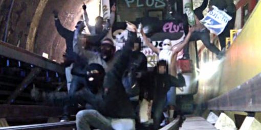 21-PLUS-crew-Lost-Tapes-01-511